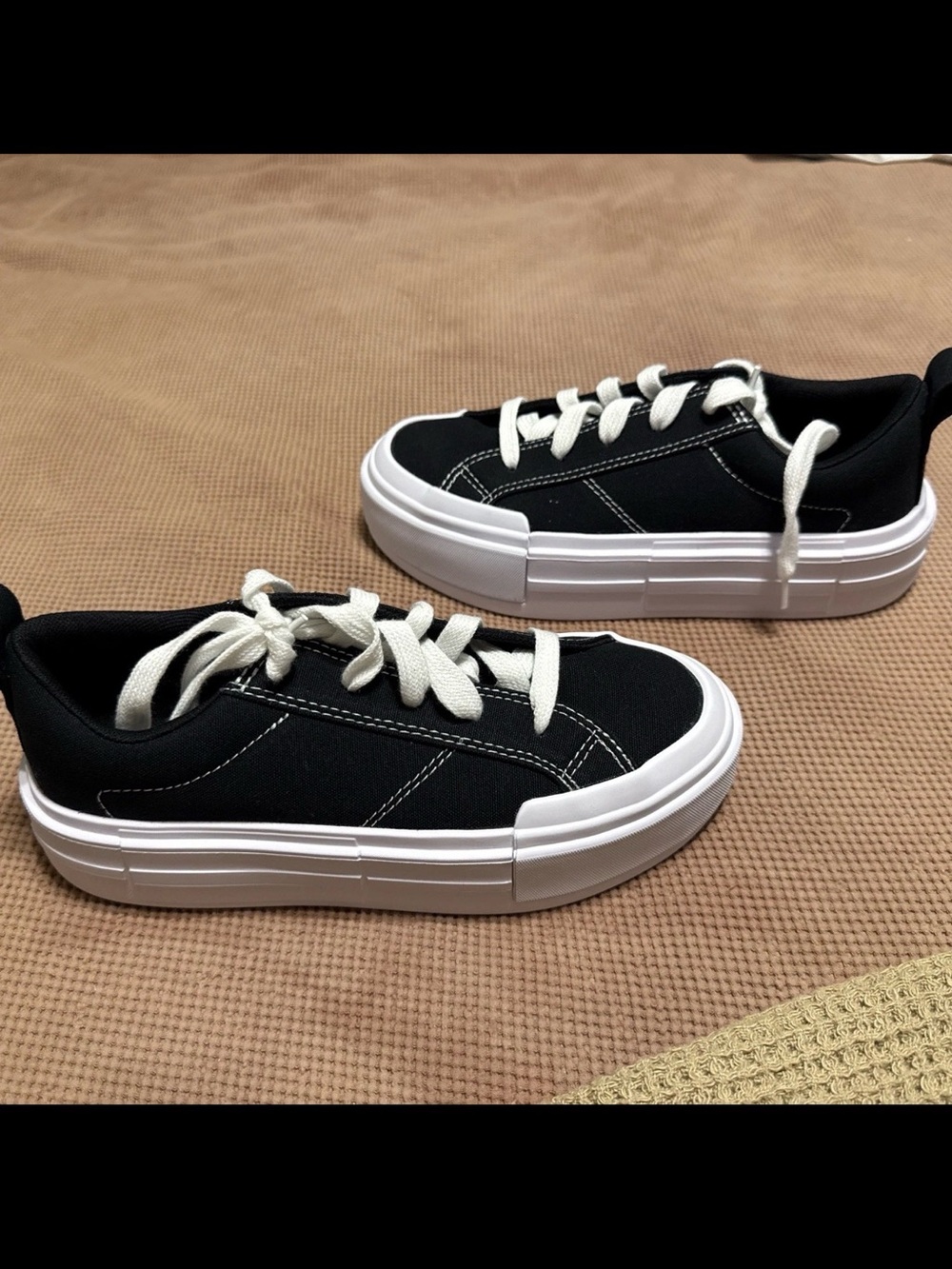 Converse Chuck Taylor All Star Cruise OX Black White US W 7.5 / M